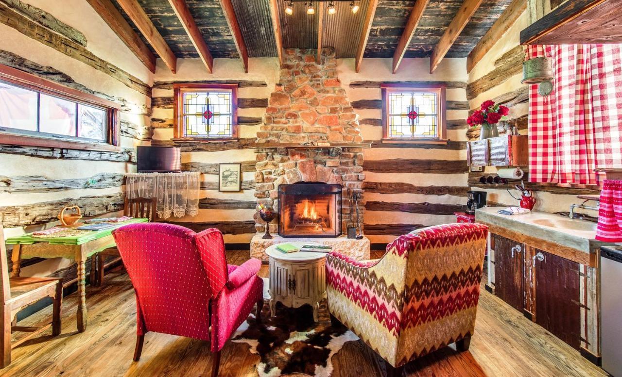 Barons Creekside Resort Фредеріксбург Екстер'єр фото